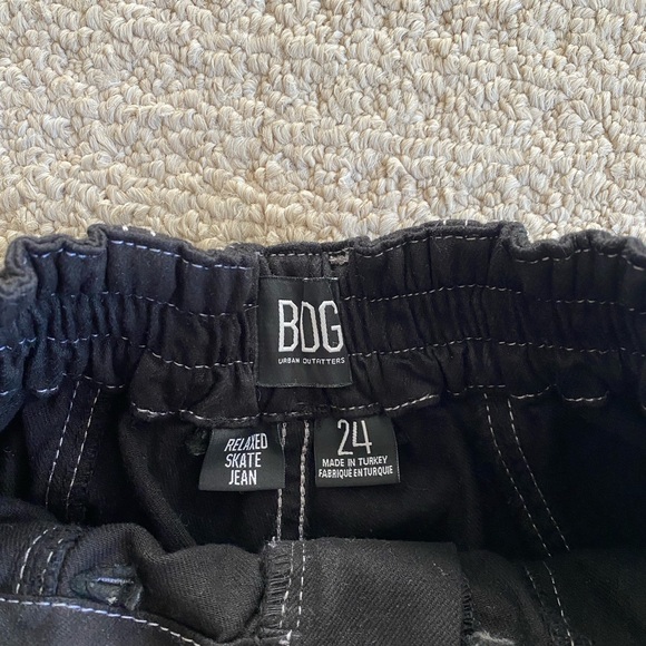 Urban Outfitters Cargo Pants - Picture 3 of 5
